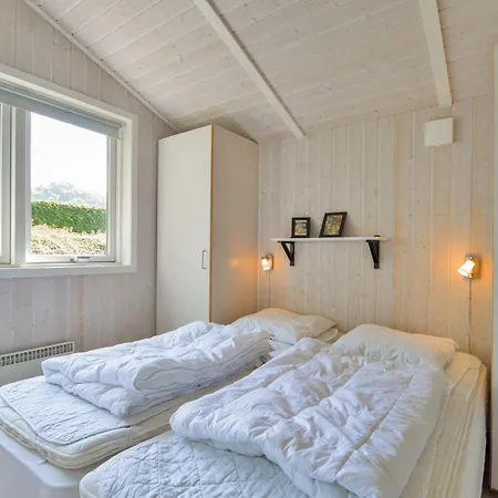 3 Bedroom Amazing In Aabenraa * Loddenhoj