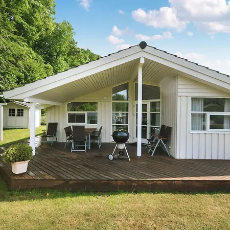 Holiday home 3 Bedroom Amazing In Aabenraa Loddenhoj