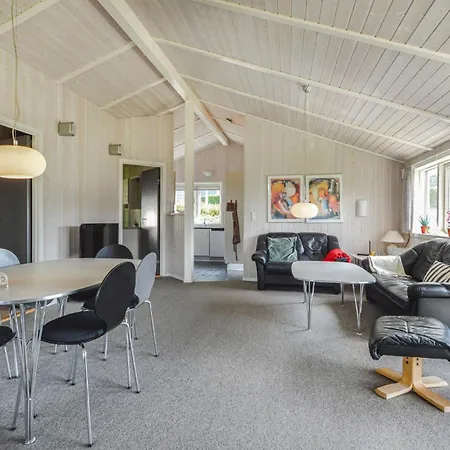 Holiday home 3 Bedroom Amazing In Aabenraa